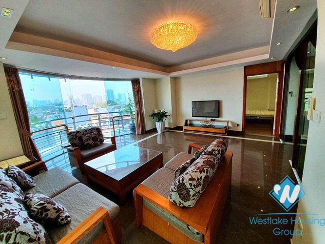 Spacious three bedrooms apartment for rent in Doi Can, Ba Dinh